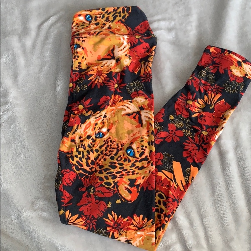 Lularoe tween lion leggings
